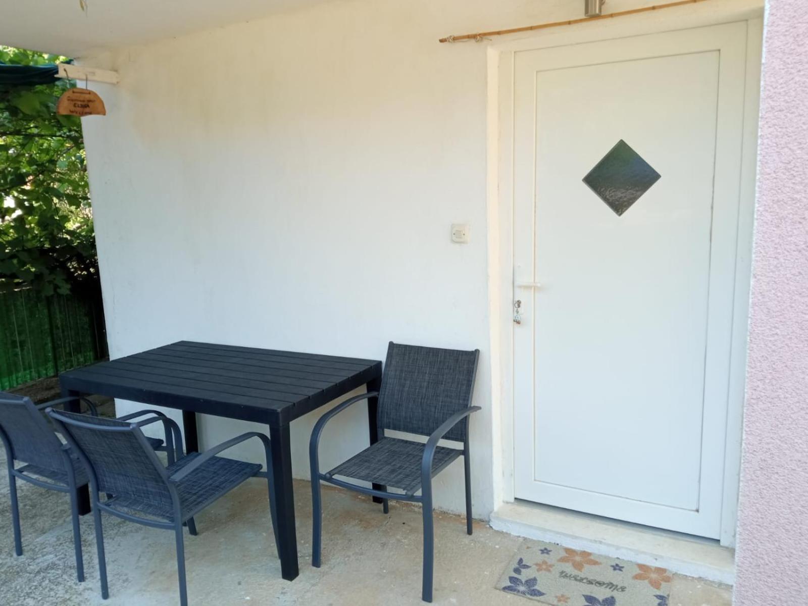 Guesthouse Eljuga Family 斯塔里格勒 外观 照片
