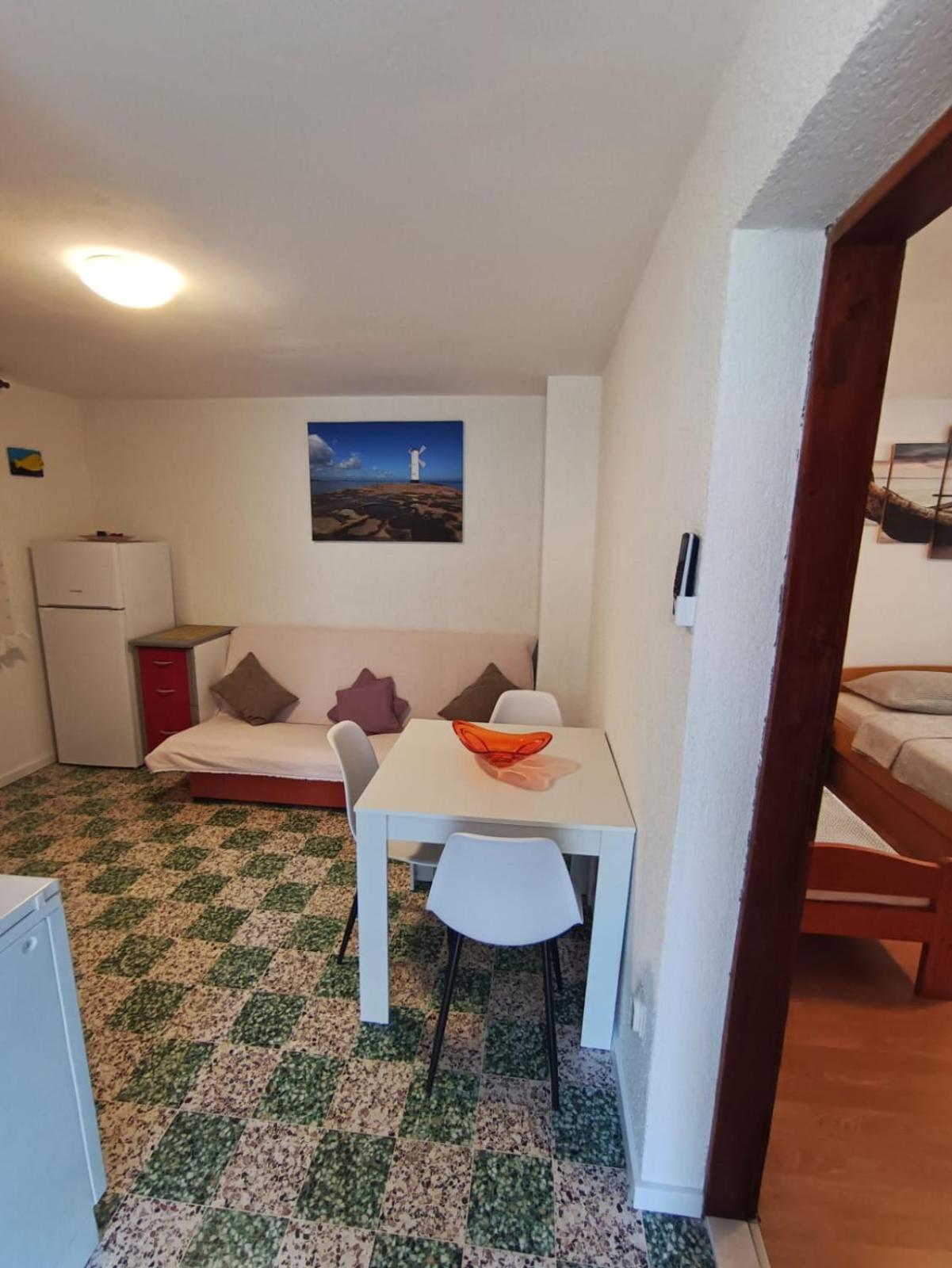 Guesthouse Eljuga Family 斯塔里格勒 外观 照片